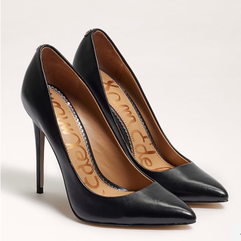 Danna Pointed Toe Heel